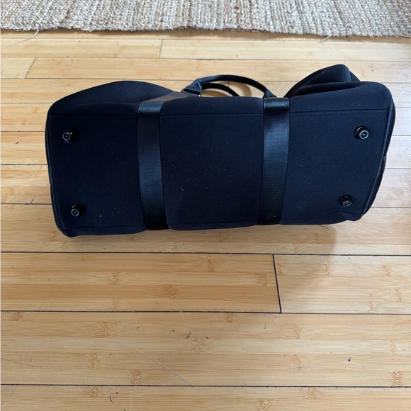 ALO Yoga Midnight Black Duffel Bag - Picture 7 of 7